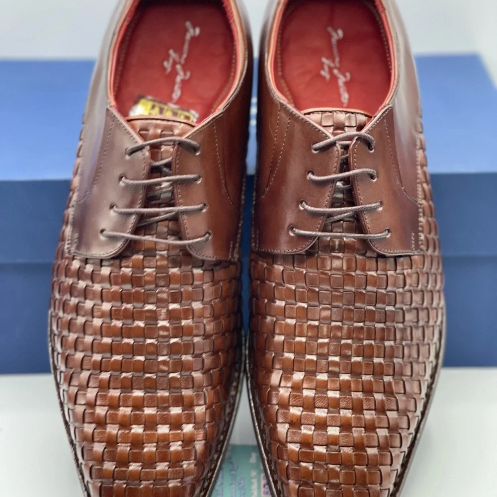MASSIMO MATTEO WOVEN BROWN LEATHER‎ LACE-UP MOC TOE WINGTIP SHOE (SIZE 9.5)